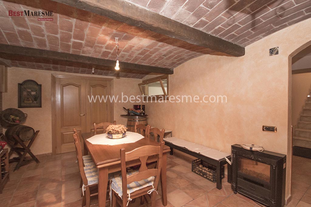 Elegante casa en Vilassar de Dalt con bodega