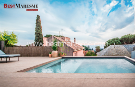 Fantastic house for sale located in the renowned urbanization Alella Parc.