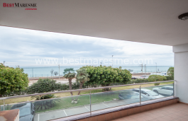 Vivienda con gran potencial de reforma frente a la playa