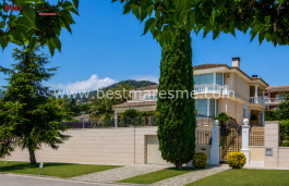 Quan el luxe és ...espai! Casa de grans dimensions a Vilassar de Dalt