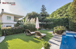 Elegant, Classic, Luxurious House overlooking stunning Mediterranean views & located in a private urbanization in Teià