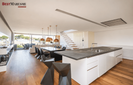 Elegante tríplex en finca exclusiva con servicios de alto nivel