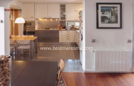 Arquitectura de líneas rectas, con una imagen fresca, dinámica, espacios interiores abiertos sin barreras y excelentes acabados