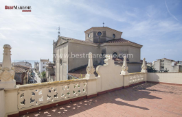 Histórica e inigualable casa de estilo indiano, ubicada en la zona más exclusiva de Vilassar de mar.