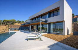 Six unique villas in a privileged natural setting