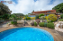 ¡Fantástica casa en venta con vistas al mar de estilo mediterráneo con mucho encanto!